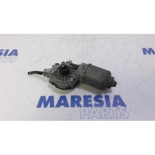 Citroen - C-Crosser - Front wiper motor