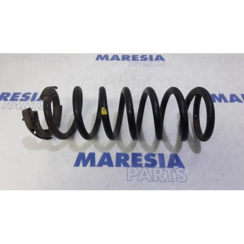 Citroen - C-Crosser - Rear coil spring
