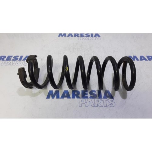 Citroen - C-Crosser - Rear coil spring