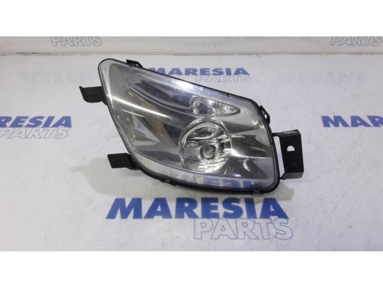 Peugeot - 308 - Fog light, front left