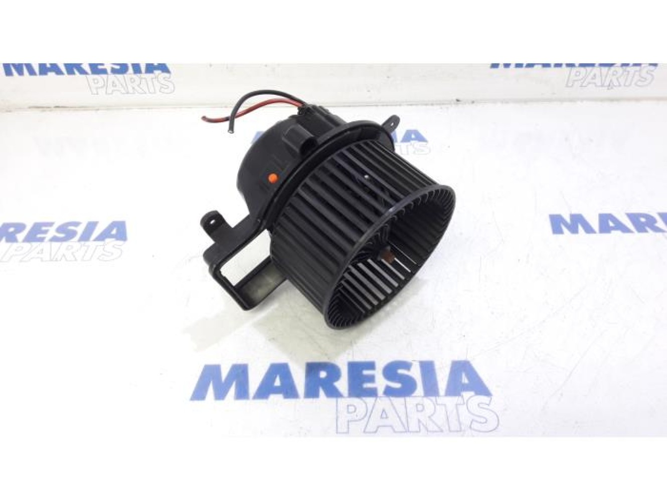 Peugeot - 5008 - Heating and ventilation fan motor