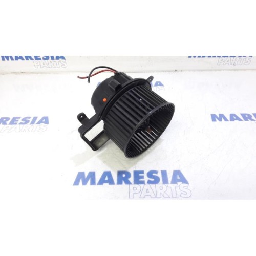 Peugeot - 5008 - Heating and ventilation fan motor