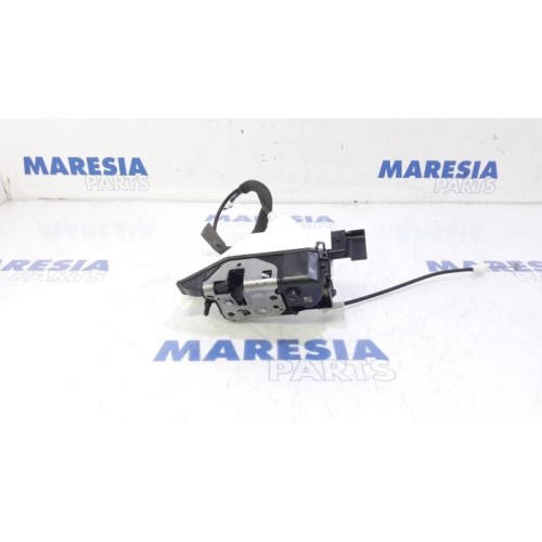 Peugeot - 5008 - Door lock mechanism 4-door, front left