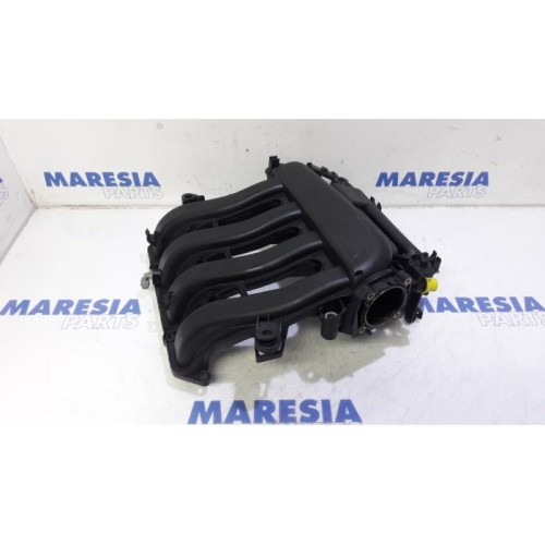 Renault - Megane - Intake manifold
