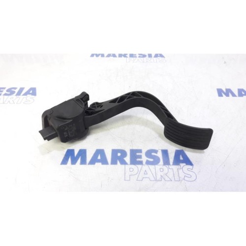 Citroen - C4 Picasso - Throttle pedal position sensor