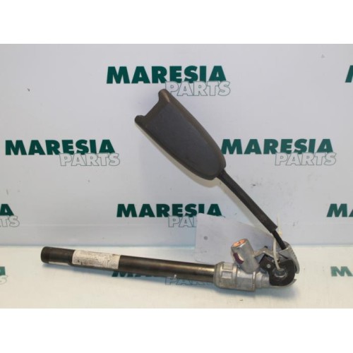 Renault - Megane Scenic - Gordelspanner links