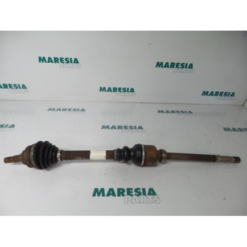 Peugeot - 307 - Front drive shaft, right
