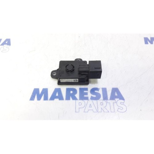 Peugeot - 2008 - Start/Stop relay