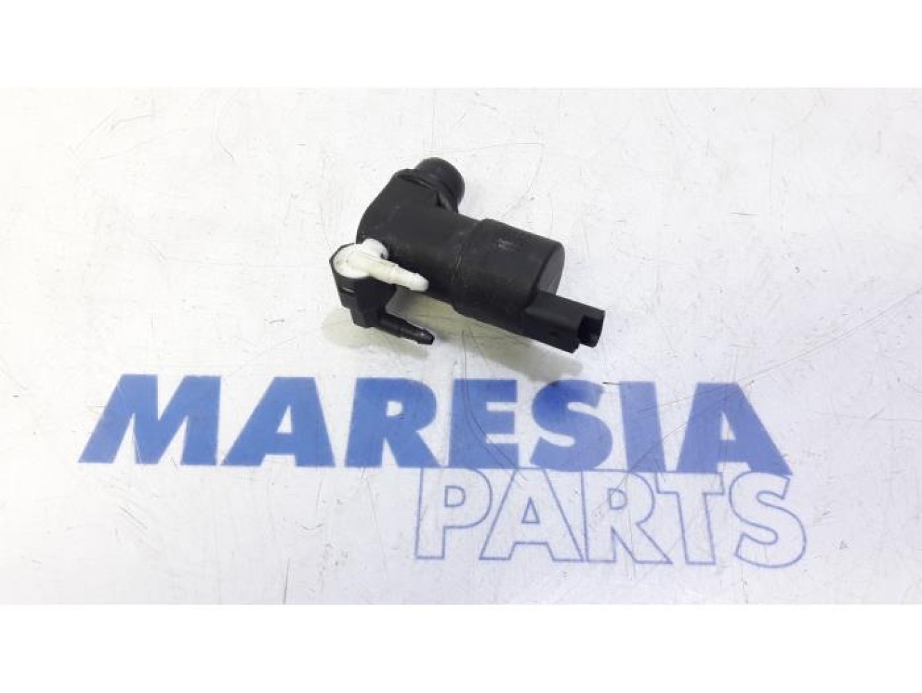 Peugeot - 2008 - Windscreen washer pump