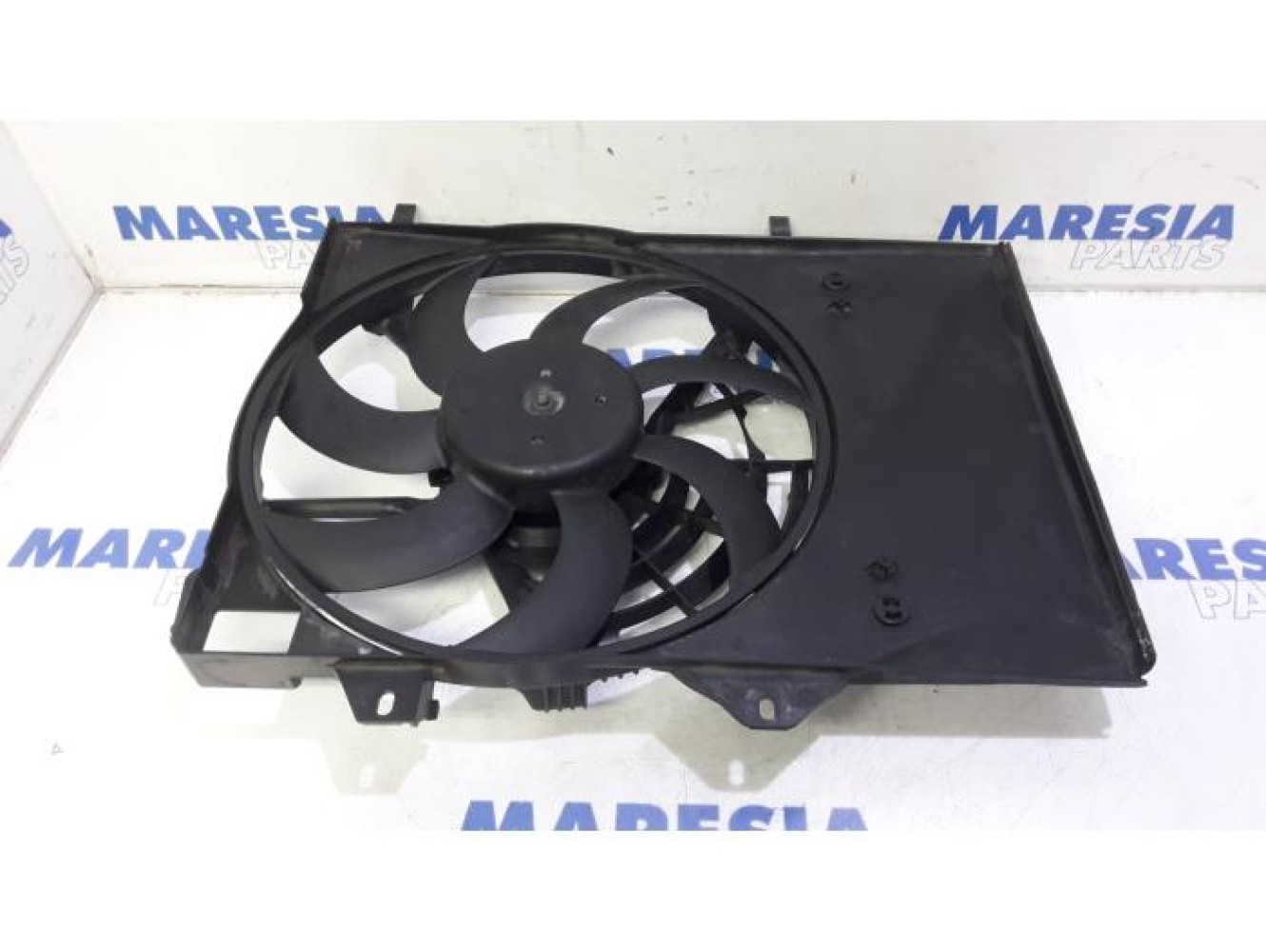 Peugeot - 2008 - Fan motor