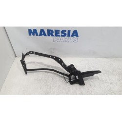 Peugeot - 207 - Convertible top hinge