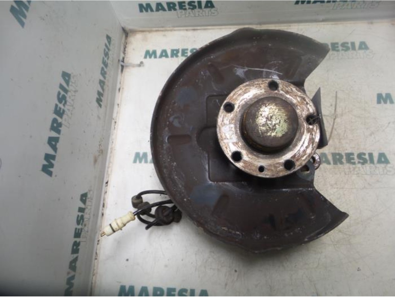 Alfa Romeo - 147 - Fusee links-achter