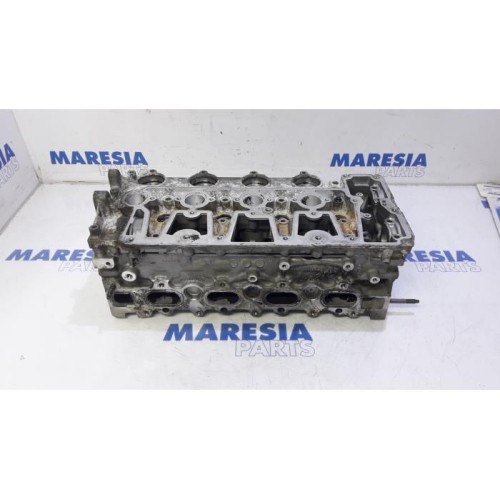 Peugeot - Expert - Cylinder head