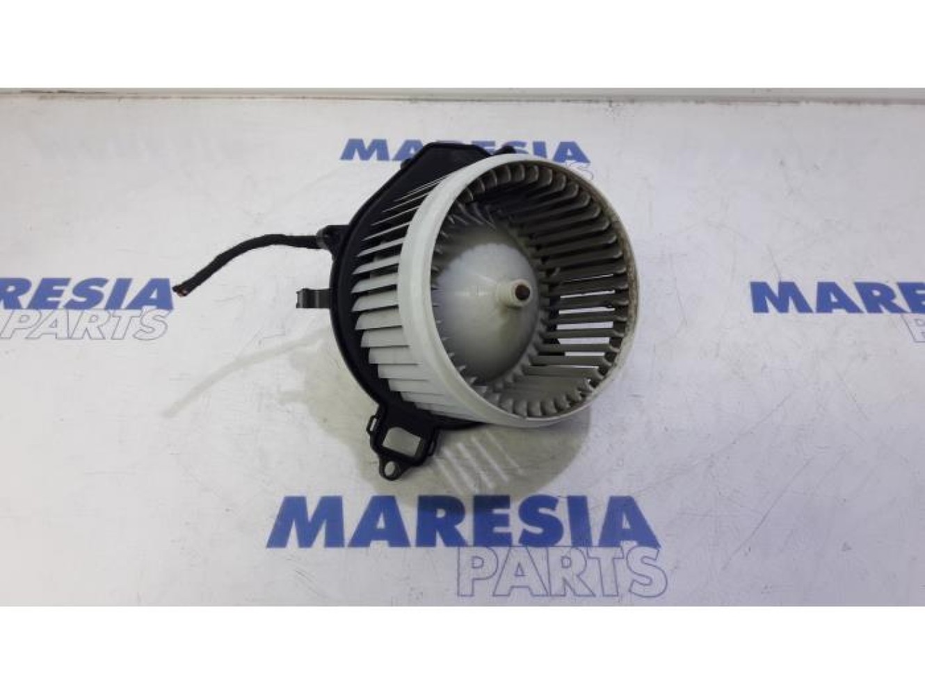 Peugeot - Partner - Heating and ventilation fan motor