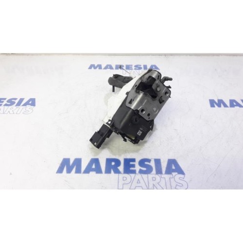 Peugeot - Partner - Door lock mechanism 2-door, right