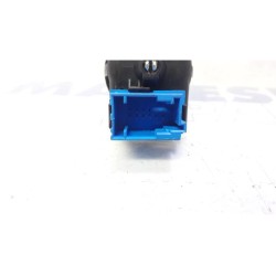 Peugeot - Partner - Mirror switch