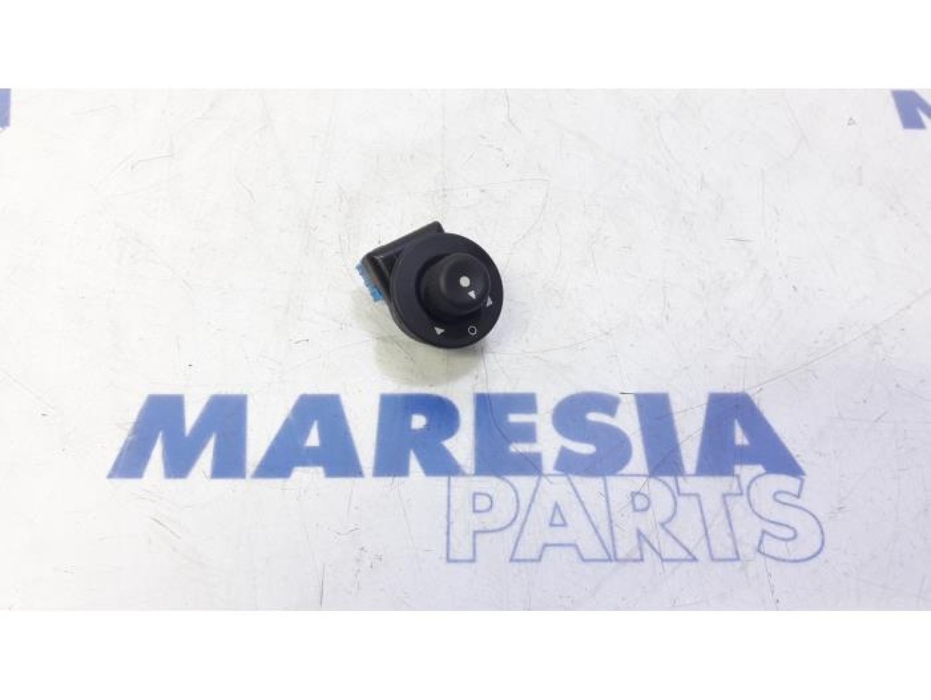 Peugeot - Partner - Mirror switch