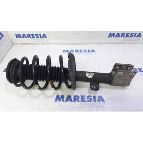 Citroen - C4 Picasso - Front shock absorber rod, right