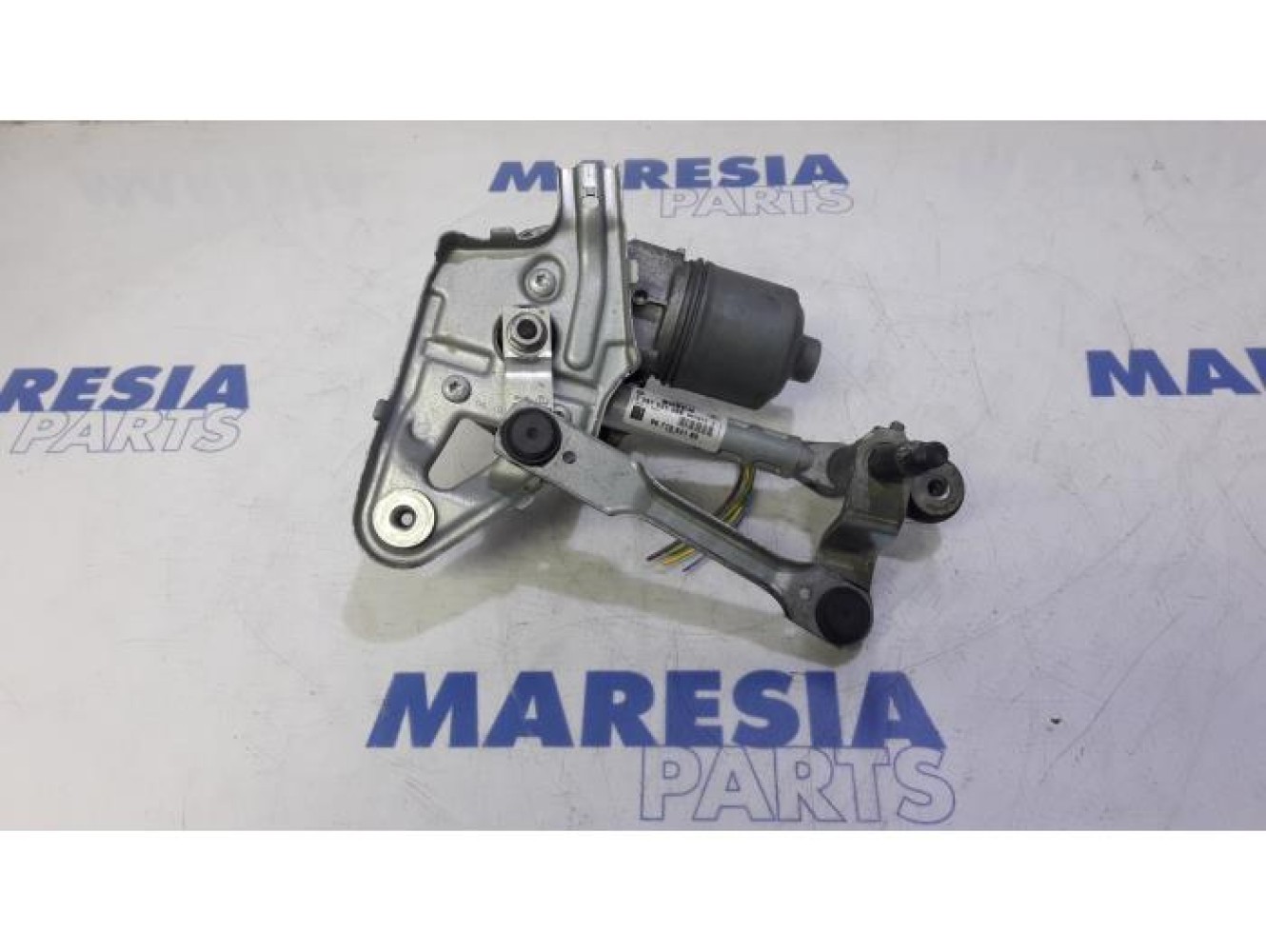Peugeot - 5008 - Front wiper motor