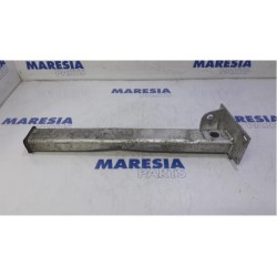 Peugeot - 5008 - Subframe