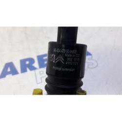 Peugeot - 5008 - Scheibensprüherpumpe vorne