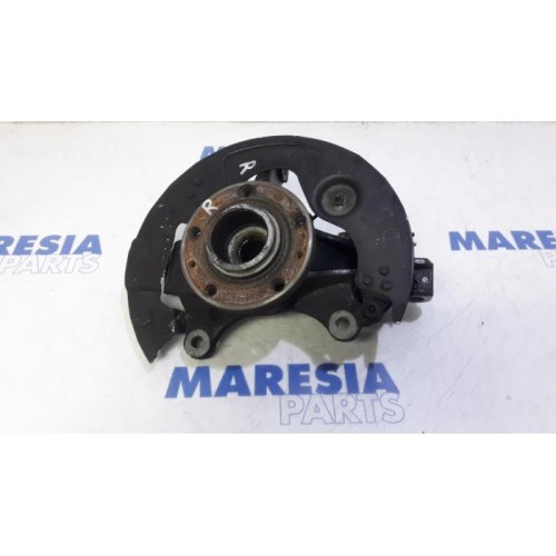 Peugeot - 308 - Knuckle, front right