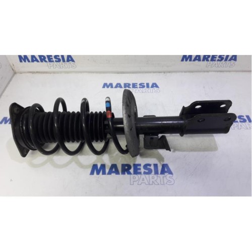Peugeot - 308 - Front shock absorber rod, right