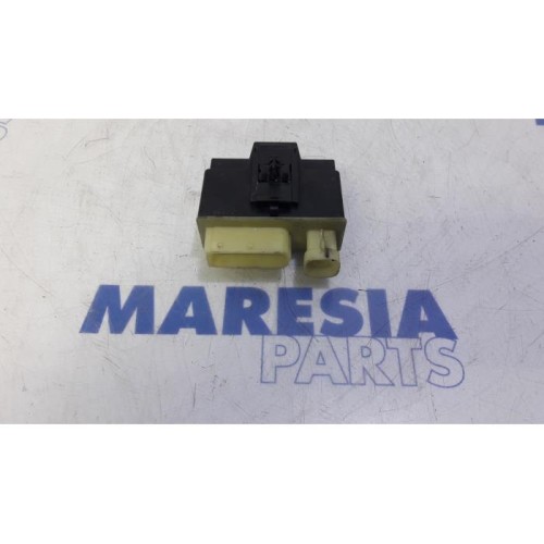 Peugeot - 308 - Relay