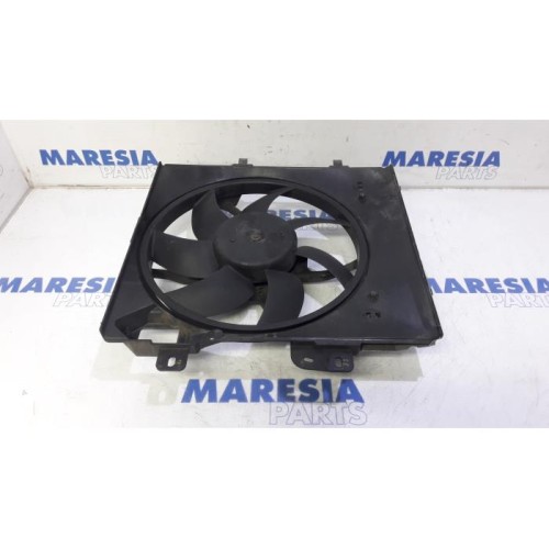 Peugeot - 207 - Fan motor