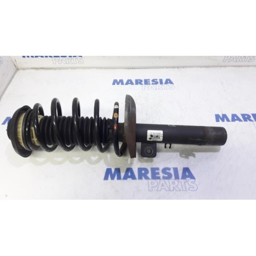 Peugeot - 207 - Front shock absorber rod, right