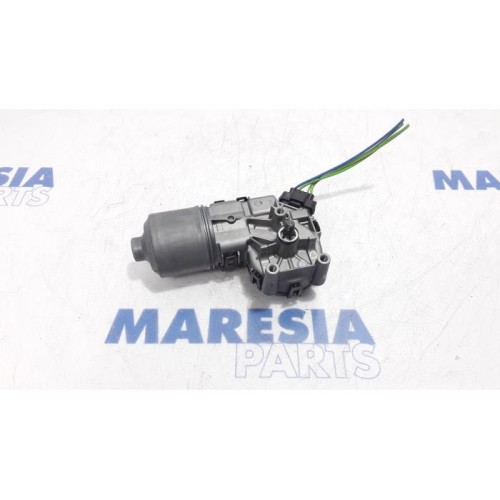 Peugeot - Partner - Front wiper motor