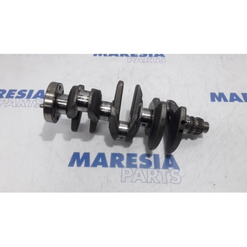 Renault - Clio - Crankshaft