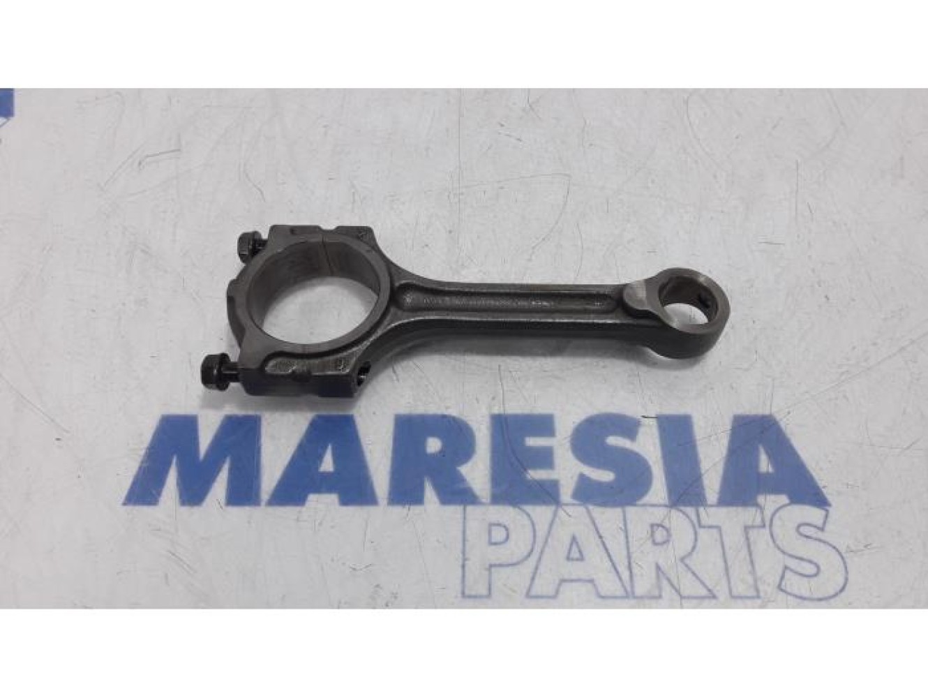 Renault - Clio - Connecting rod