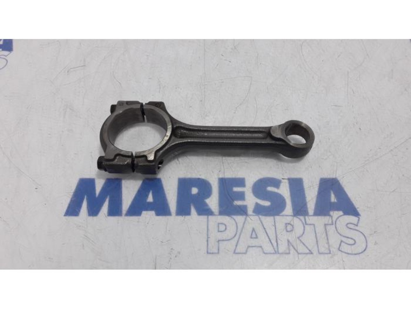 Renault - Clio - Connecting rod