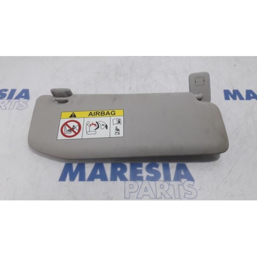 Citroen - C4 Cactus - Sun visor