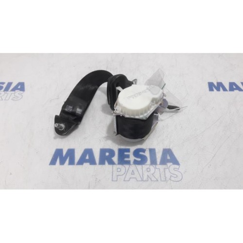 Citroen - C4 Cactus - Rear seatbelt, left
