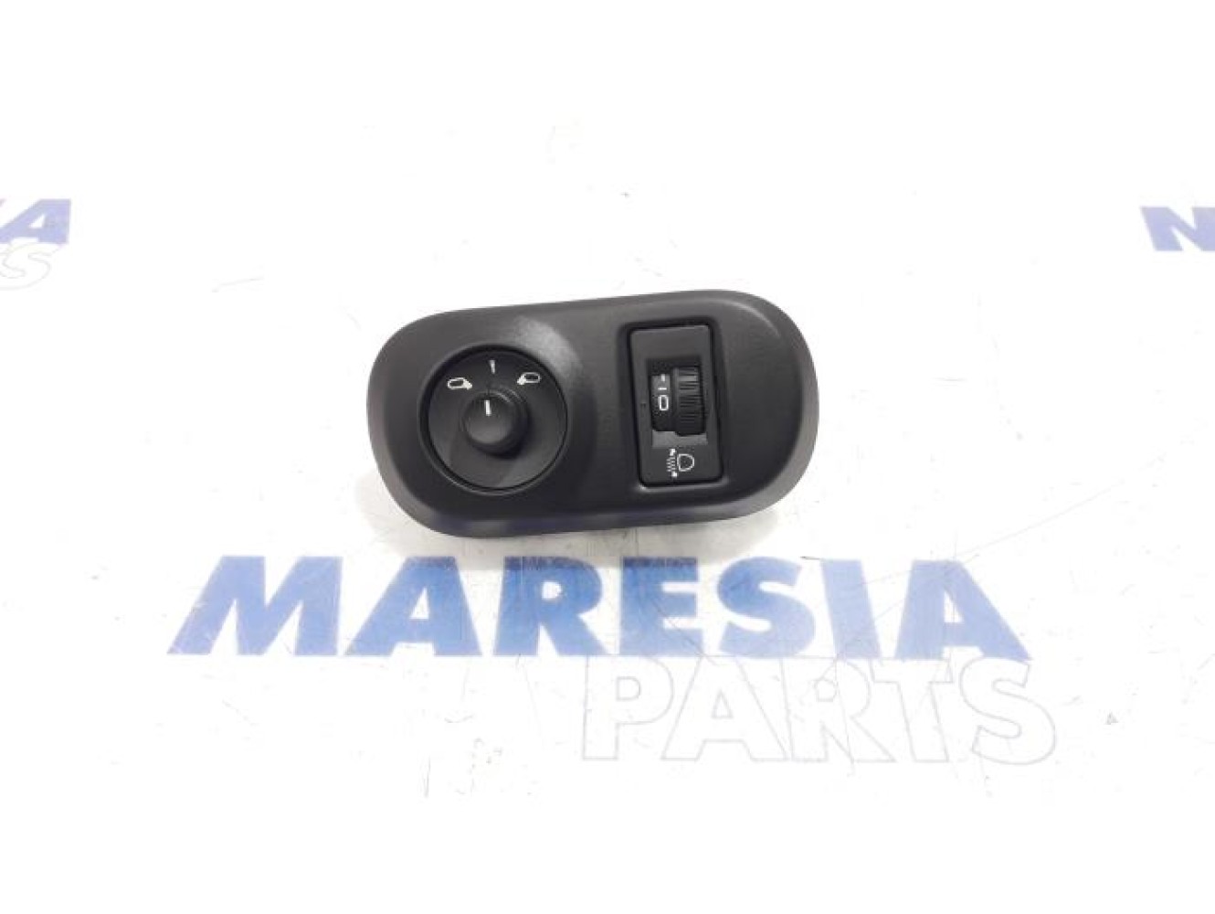 Citroen - C4 Cactus - Mirror switch