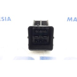 Citroen - C4 Cactus - Glow plug relay