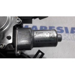 Peugeot - 308 - Scheibenwischermotor hinten