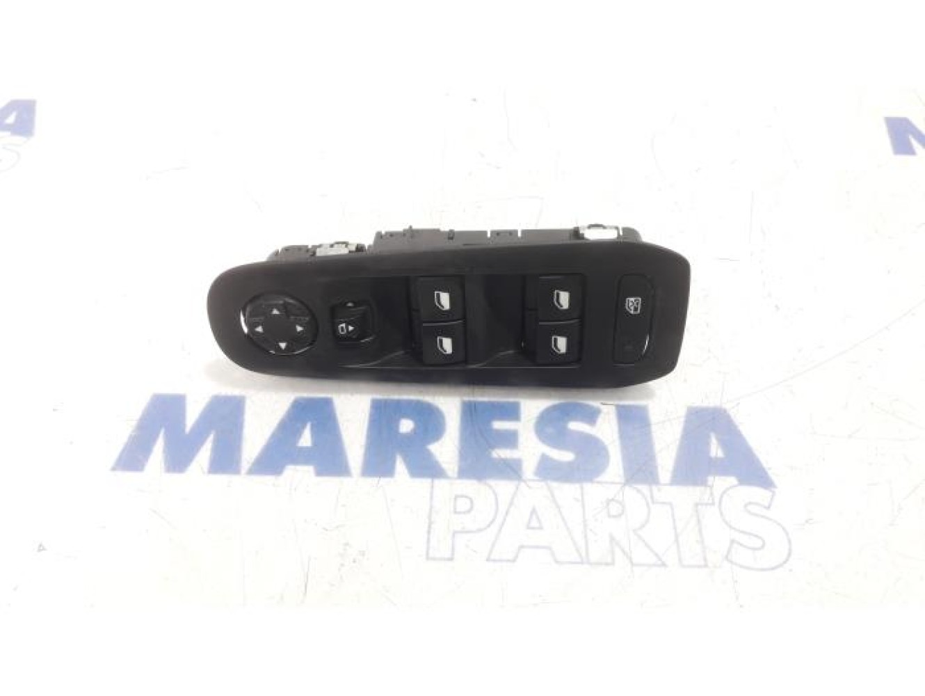 Peugeot - 308 - Multi-functional window switch