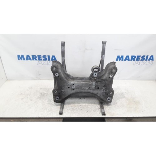 Renault - Trafic - Subframe