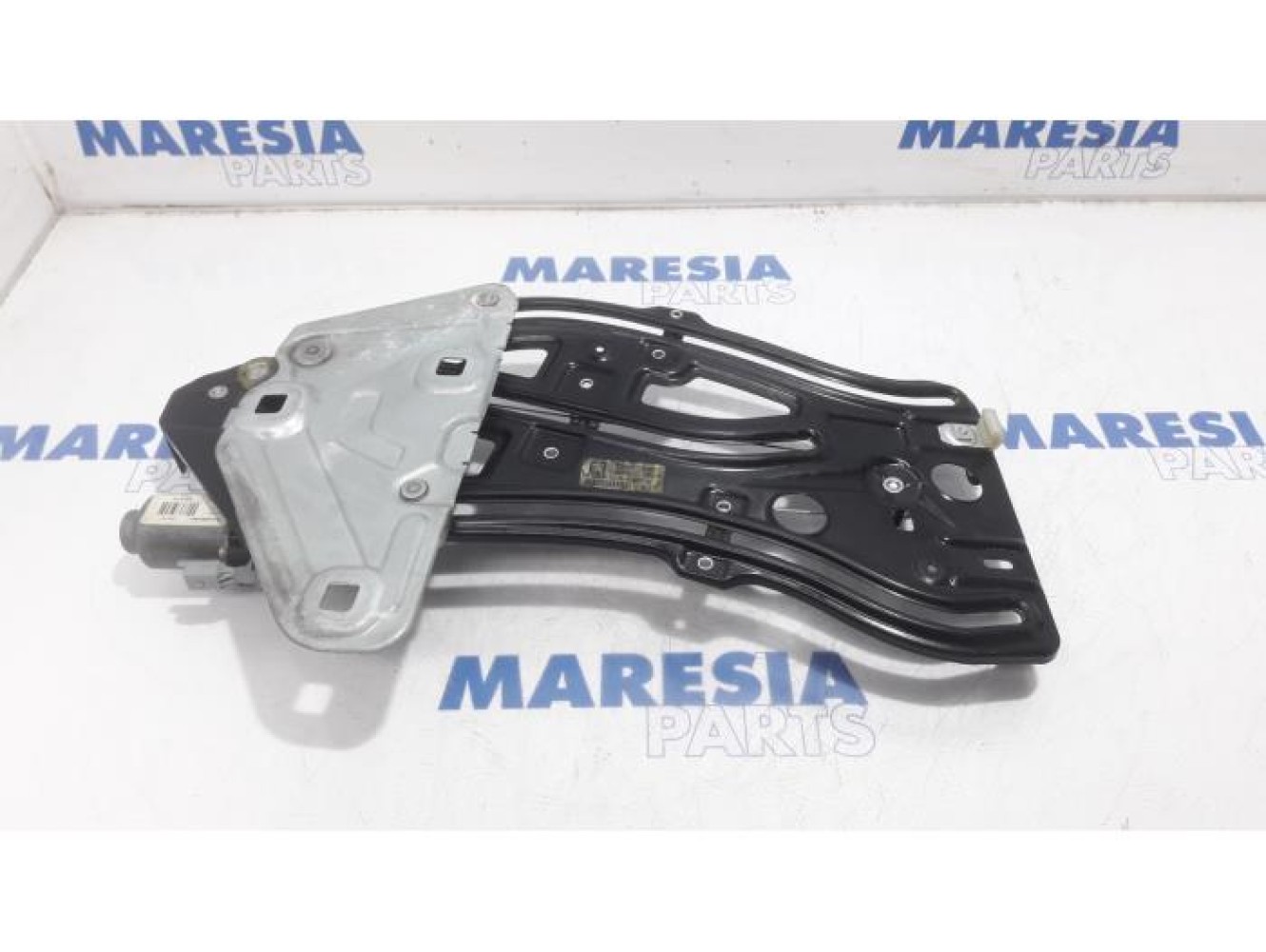 Peugeot - 207 - Rear window mechanism 2-door, right