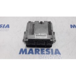 Renault - Trafic - Engine management computer