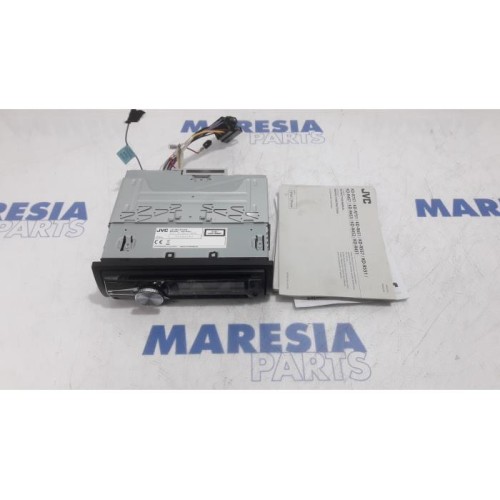 Renault - Trafic - Radio CD player