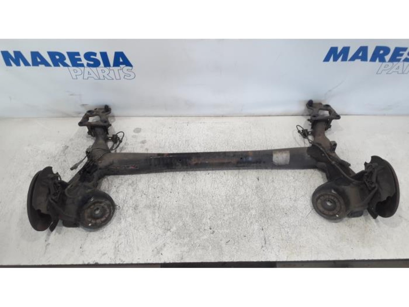 Peugeot - Partner - Rear-wheel drive axle