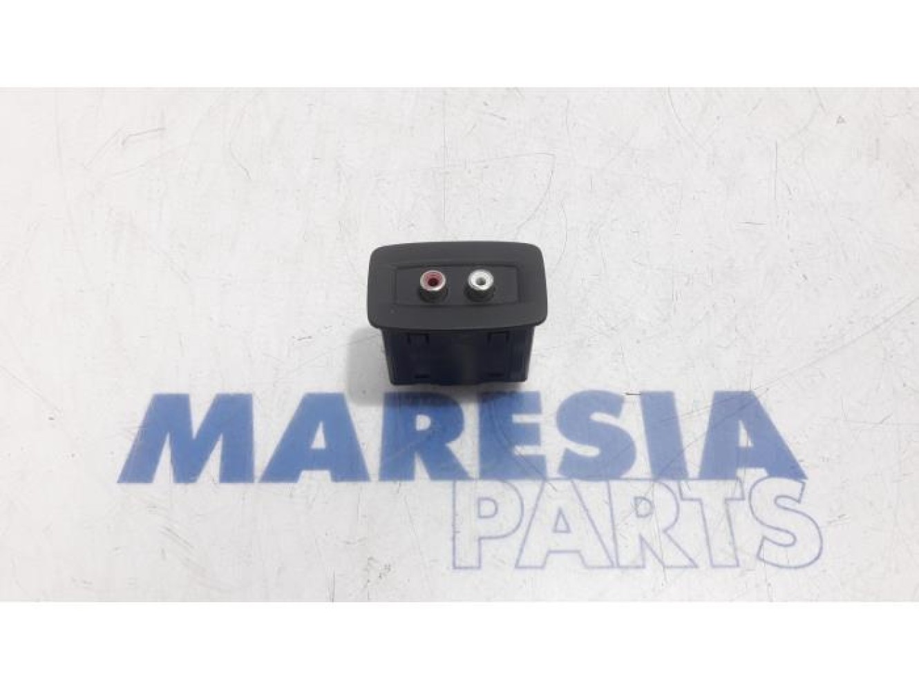 Renault - Trafic - AUX/USB aansluiting