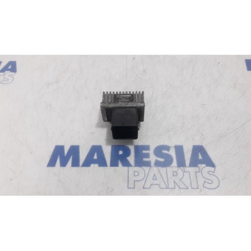 Peugeot - Partner - Glow plug relay