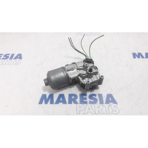 Peugeot - Partner - Front wiper motor