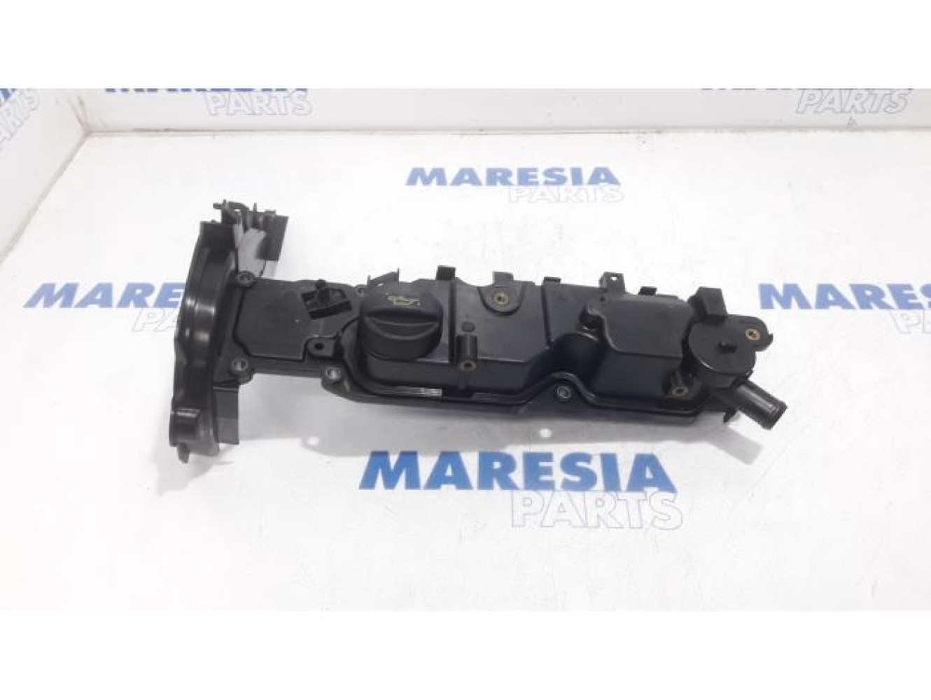 Peugeot - 508 - Rocker cover