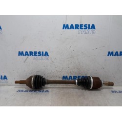 Renault - Trafic - Aandrijfas links-voor
